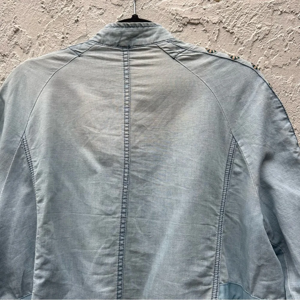 FREE PEOPLE Jacket Women Medium Denim Jean Chambray Embroidered Boho - Picture 9 of 15